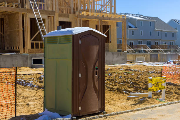 Portable Toilet Options We Offer in Salem Lakes, WI